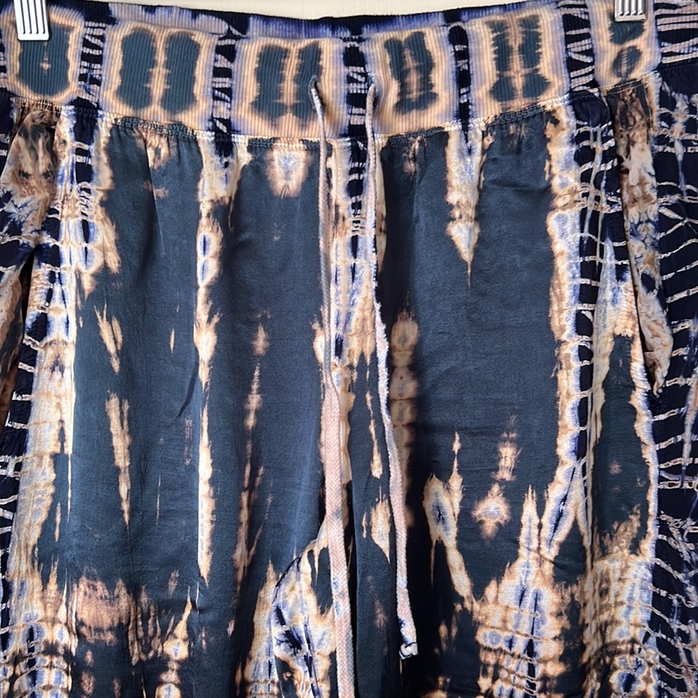 Classic Racer Satin Jogger NWOT